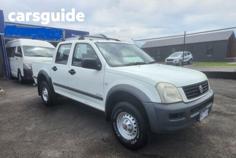 White 2005 Holden Rodeo Crew Cab Pickup LX