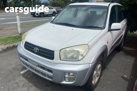 White 2003 Toyota RAV4 Wagon Cruiser (4X4)