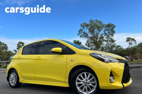 Yellow 2014 Toyota Yaris Hatchback ZR