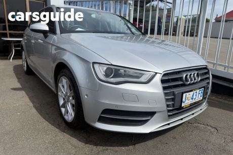 Grey 2014 Audi A3 Hatchback Sportback 1.6 TDI Attraction