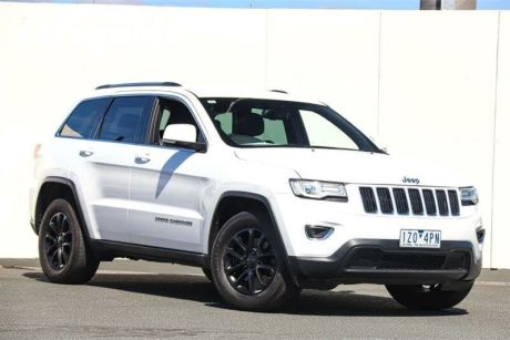 White 2015 Jeep Grand Cherokee Wagon Laredo (4X2)