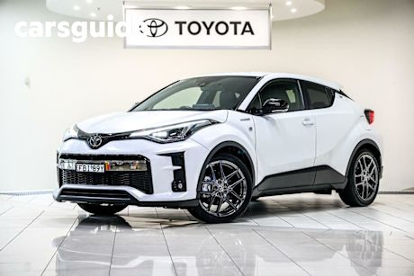 White 2023 Toyota C-HR Wagon GR-S (2WD) Hybrid