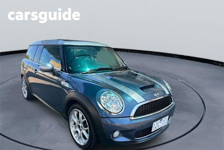 Blue 2009 Mini Clubman Wagon Cooper S