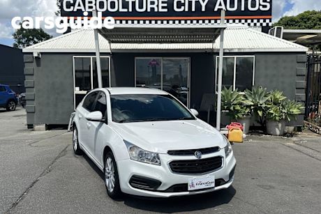 White 2015 Holden Cruze Hatchback Equipe
