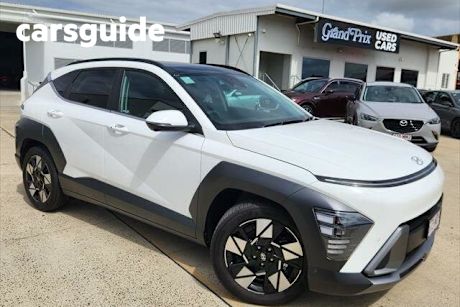 White 2023 Hyundai Kona Wagon Premium