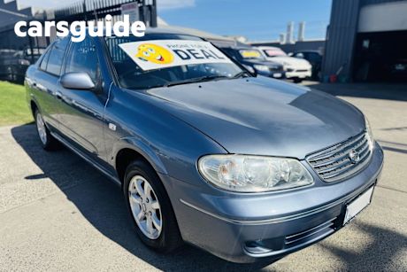Grey 2006 Nissan Pulsar Sedan ST