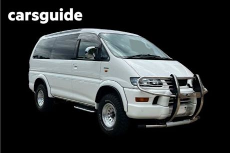 White 2003 Mitsubishi Delica OtherCar