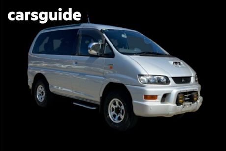 Silver 2002 Mitsubishi Delica OtherCar