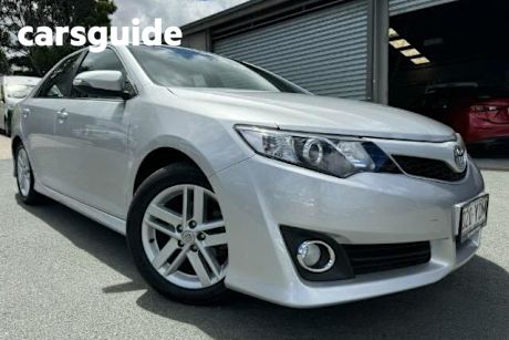 Silver 2014 Toyota Camry Sedan Atara SX