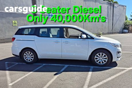 White 2019 Kia Carnival Wagon S