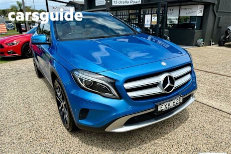 Blue 2015 Mercedes-Benz GLA250 Wagon 4Matic