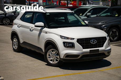 White 2025 Hyundai Venue Wagon
