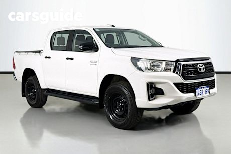 White 2019 Toyota Hilux Double Cab Pick Up SR HI-Rider