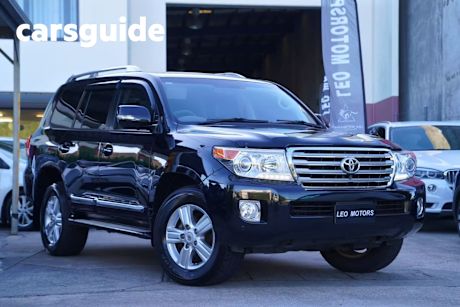 2015 Toyota Landcruiser Wagon Sahara (4X4)