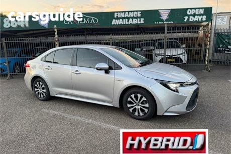 Silver 2021 Toyota Corolla Sedan Ascent Sport (hybrid)