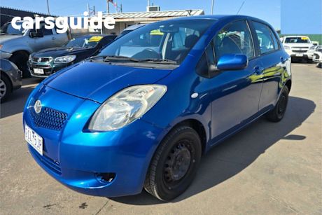 Blue 2006 Toyota Yaris Hatchback YR