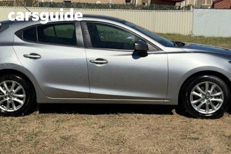 Silver 2015 Mazda Mazda3 Hatch