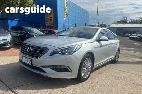 Silver 2014 Hyundai Sonata Sedan ELITE LF