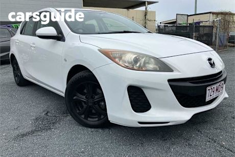 White 2012 Mazda 3 Hatchback NEO