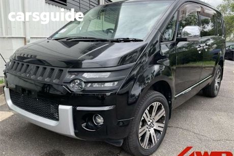 Black 2016 Mitsubishi Delica OtherCar D5 D PREMIUM 4WD