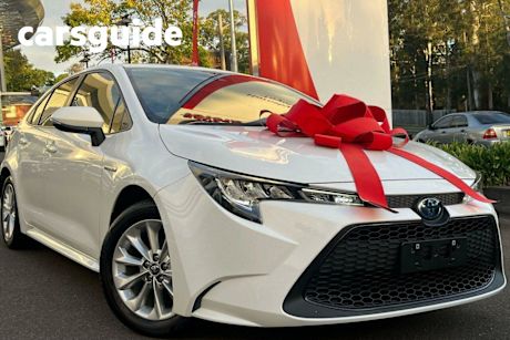 White 2022 Toyota Corolla Sedan Ascent Sport Hybrid