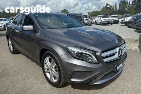 Grey 2015 Mercedes-Benz GLA200 Wagon CDI
