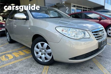 Gold 2011 Hyundai Elantra Sedan SX