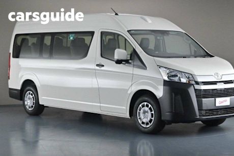 White 2025 Toyota Hiace Bus Slwb Commuter (12 Seats)