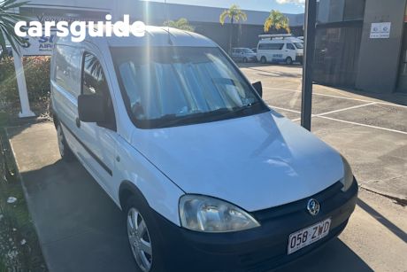 White 2011 Holden Combo Van