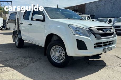 White 2018 Isuzu D-MAX Crew Cab Chassis SX (4X4)