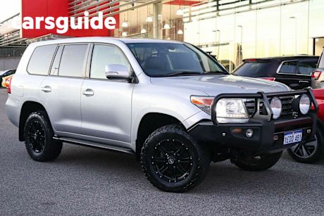 Silver 2014 Toyota Landcruiser Wagon VX (4X4)
