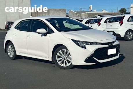 White 2023 Toyota Corolla Hatchback Ascent Sport + Convenience PK