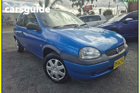 Blue 2000 Holden Barina Hatchback City