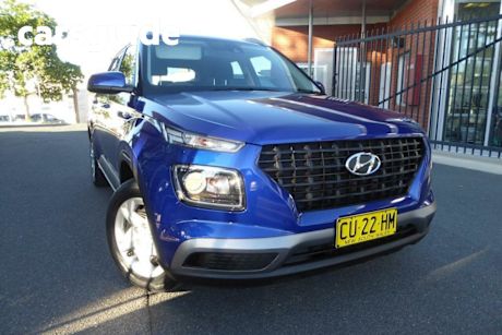 Blue 2019 Hyundai Venue Wagon GO