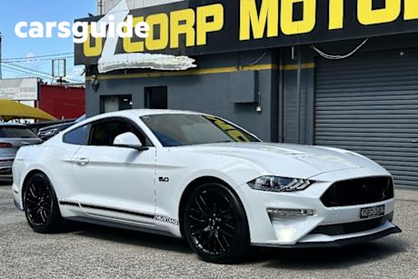 White 2019 Ford Mustang Coupe Fastback GT 5.0 V8