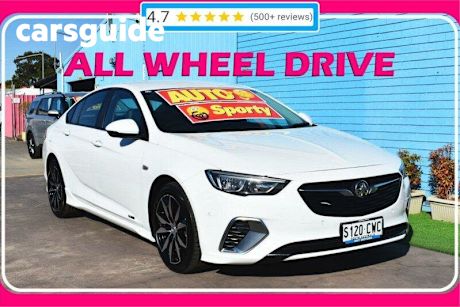 White 2018 Holden Commodore Liftback RS