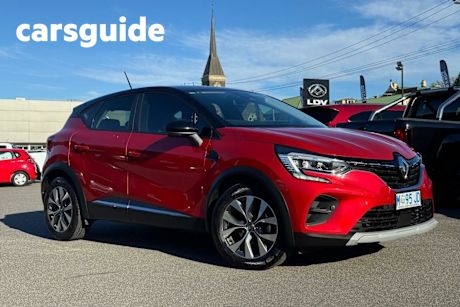 Red 2021 Renault Captur Wagon ZEN