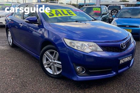 Blue 2013 Toyota Camry Sedan Atara S