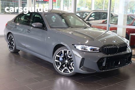 Grey 2024 BMW 3 Sedan 25i