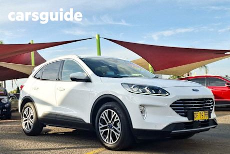White 2022 Ford Escape Wagon (FWD)