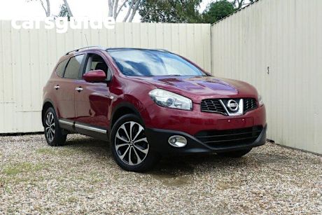 Red 2012 Nissan Dualis Wagon +2 TI-L (4X2)