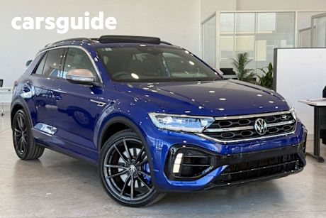 Blue 2023 Volkswagen T-ROC Wagon R