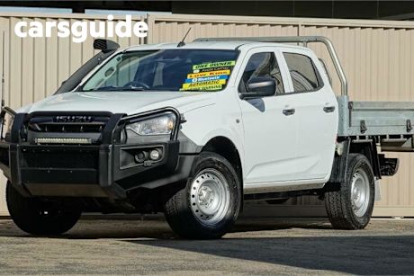 White 2021 Isuzu D-MAX Crew Cab Chassis SX (4X4)