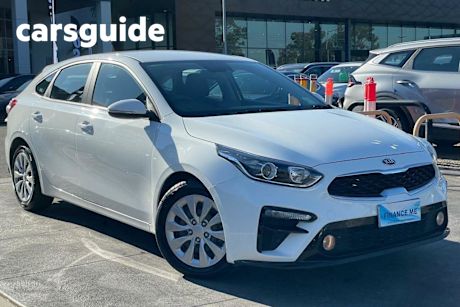 White 2020 Kia Cerato Hatchback S