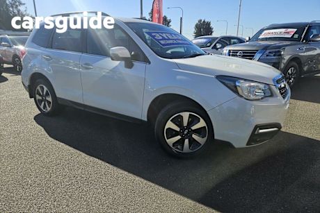 White 2016 Subaru Forester Wagon 2.5I-L