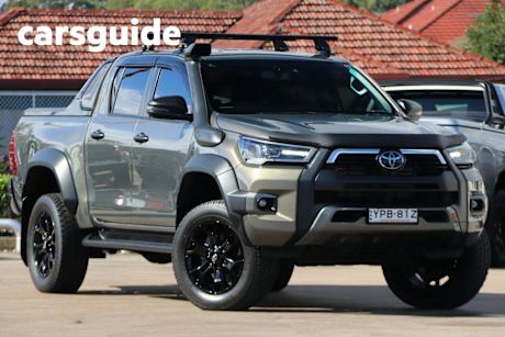 Gold 2023 Toyota Hilux Ute Tray Rogue