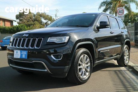 Black 2013 Jeep Grand Cherokee Wagon Laredo (4X2)