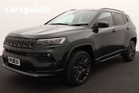 Green 2022 Jeep Compass Wagon S-Limited (4X4)