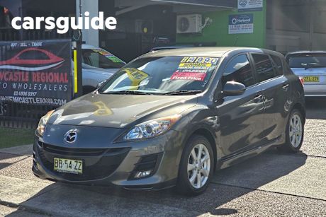 Grey 2009 Mazda 3 Hatchback Maxx Sport