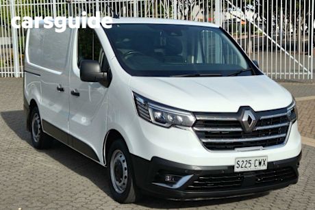 White 2023 Renault Trafic Van L1 SWB Premium